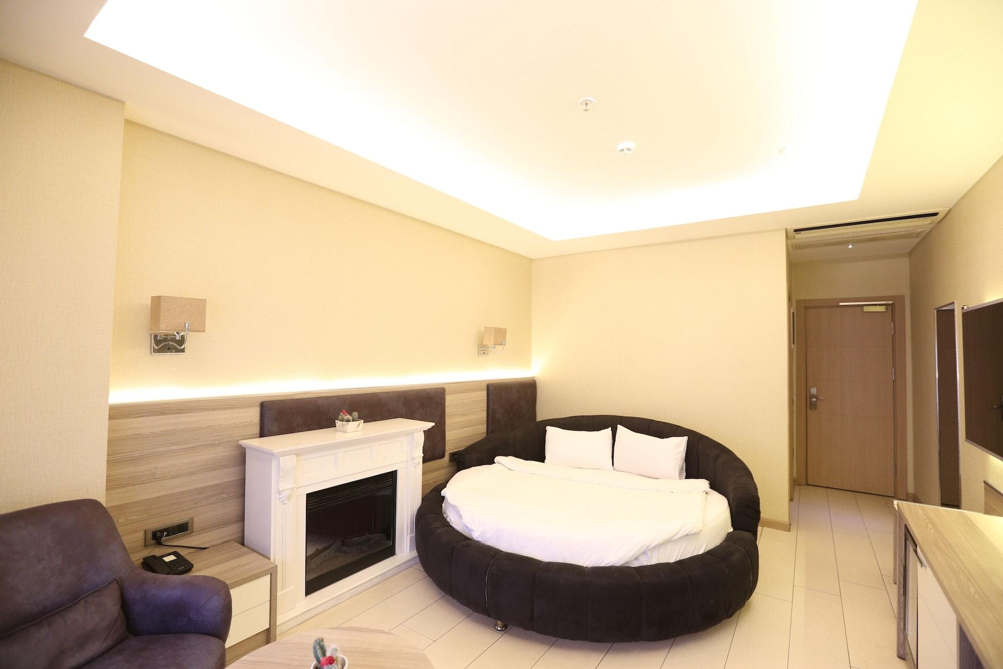 Random Suit Otel Istanbul Luaran gambar